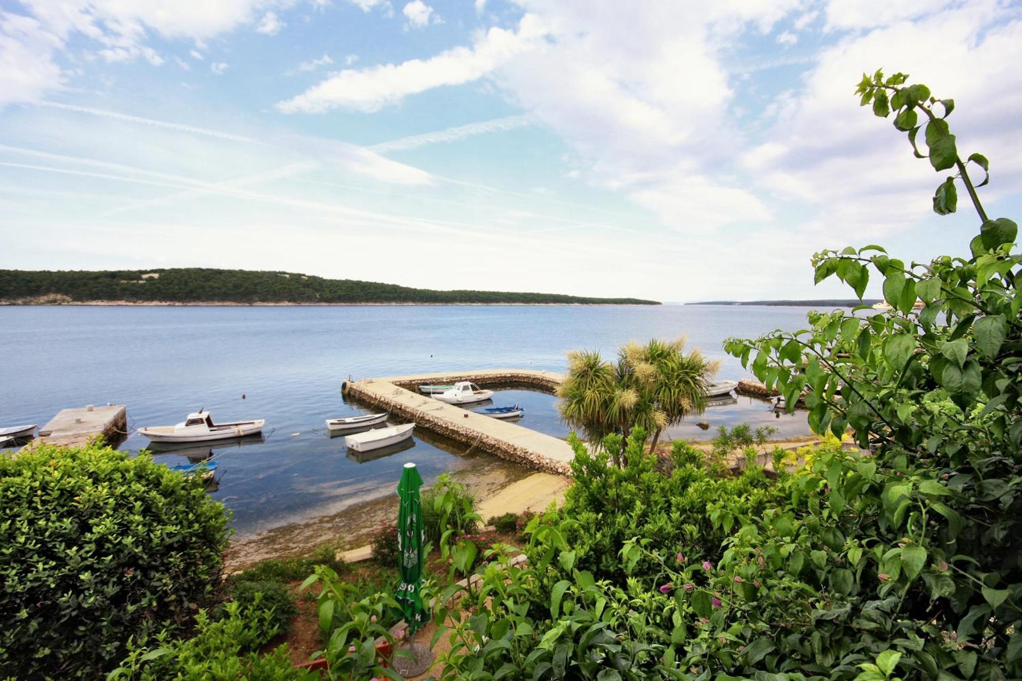Apartments And Rooms By The Sea Barbat, Rab - 4973 Rab Town Exterior photo