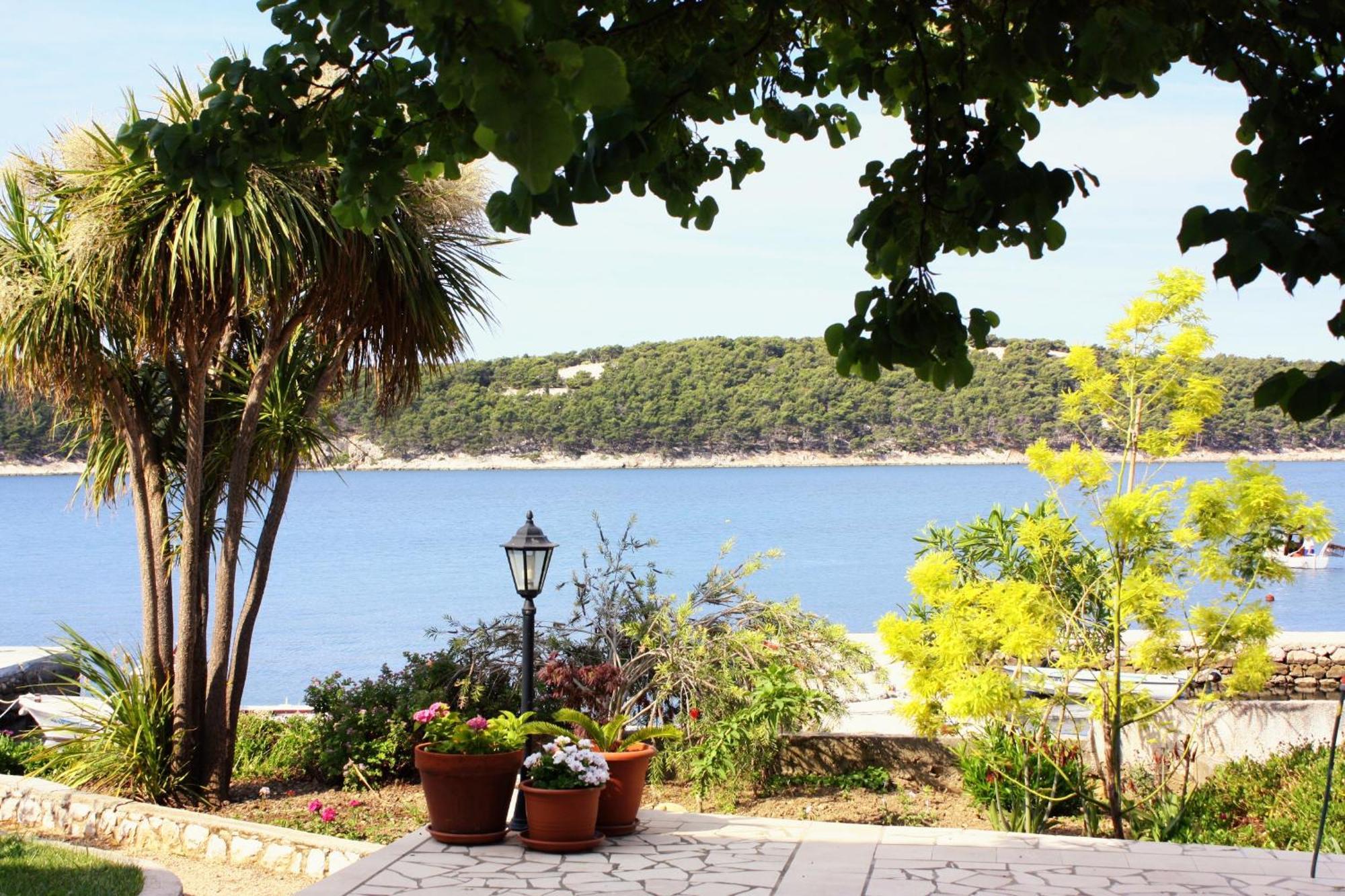 Apartments And Rooms By The Sea Barbat, Rab - 4973 Rab Town Exterior photo